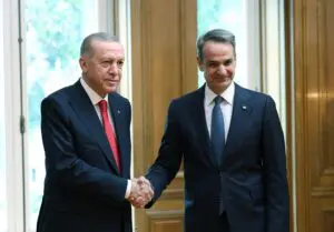Cumhurbaşkanı Erdoğan, Atina’ya 6 yıl sonra kritik bir ziyaret gerçekleştiriyor.