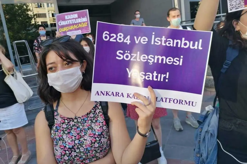 kadın 