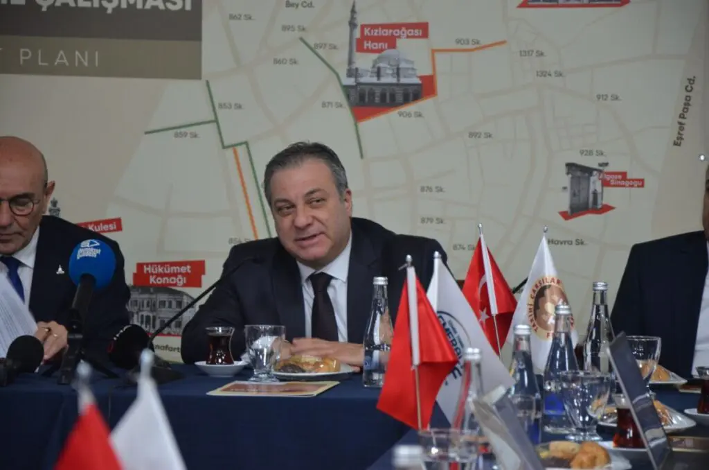 Kemeraltında birinci etap tamam... Başkan Soyer: 'İkinci etap 1 Ocak'ta; nihai hedef UNESCO kalıcı listesi ve 24 saat yaşayan Kemeraltı'