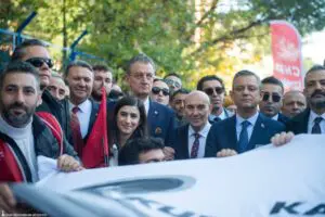 Türkiye Cumhuriyeti’nin ilk devrim şehitleri Asteğmen Kubilay ve silah arkadaşları,