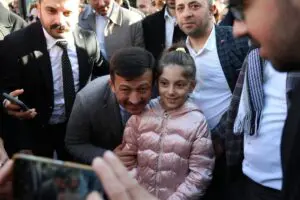 Cumhur İttifakı İzmir Büyükşehir Belediye Başkan Adayı Hamza Dağ, Çiğli