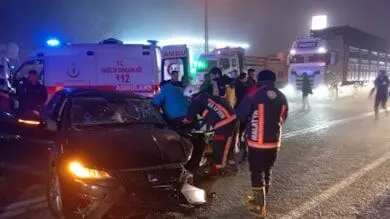 Malatya’nın Akçadağ ilçesinde İstanbul’dan Malatya’ya giden Medine Turizme ait yolcu