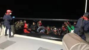 Muğla’nın Datça ilçesi açıklarında Sahil Güvenlik Komutanlığı ekipleri tarafından 31