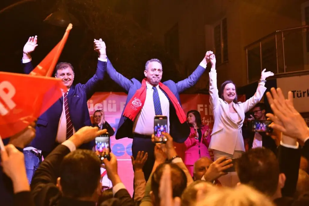 Başkan Tugay'dan 'Anne Kart' sözü