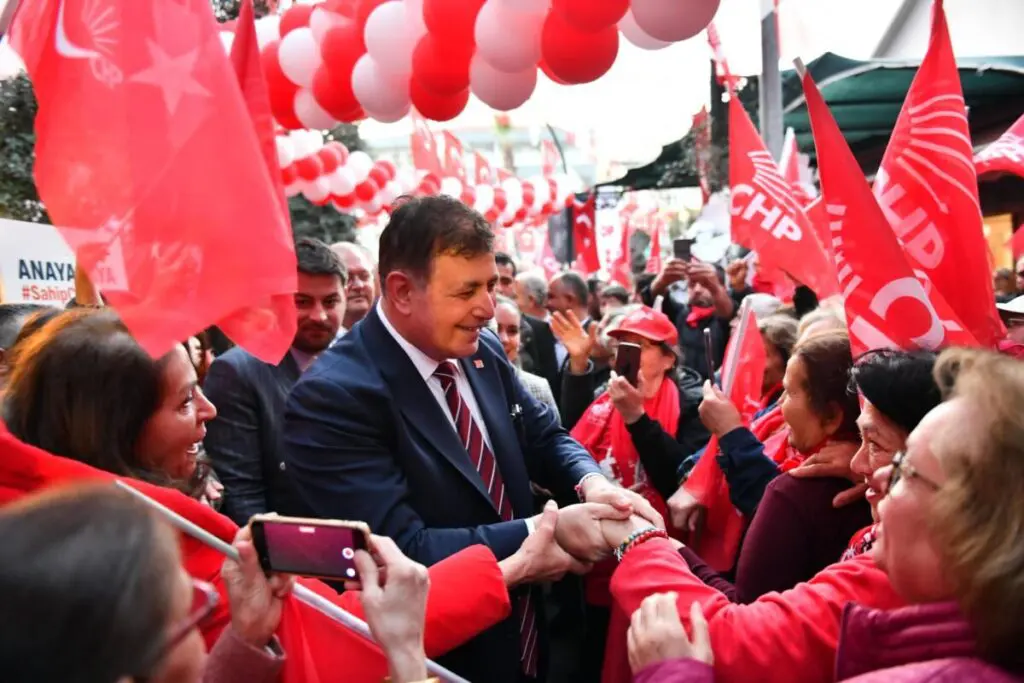 Başkan Tugay'dan 'Anne Kart' sözü