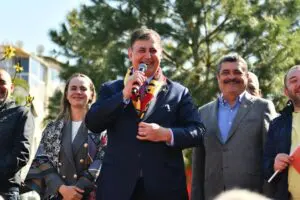 CHP İzmir Büyükşehir Belediye Başkan Adayı Dr. Cemil Tugay, Konak’ta