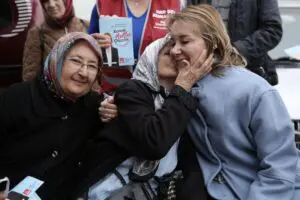 CHP Konak Adayı Nilüfer Çınarlı Mutlu, 8 Mart Dünya Kadınlar