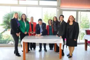 CHP Bayraklı Belediye Başkan adayı İrfan Önal, partisi tarafından hazırlanan