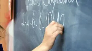 Binlerce takipçili sosyal medya fenomeni öğretmenlerin çektiği videolar, çok sayıda