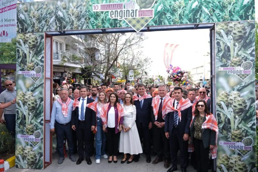 Urla'da enginar festivali başladı 10'uncu kez kapılarını açtı