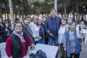 Karşıyaka’da Makedonya göçmenlerinin Hıdırellez kutlamasına katılan İzmir Büyükşehir Belediye Başkanı