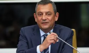 Gazeteci Fatih Altaylı, CHP Genel Başkanı Özgür Özel ile yaptığı