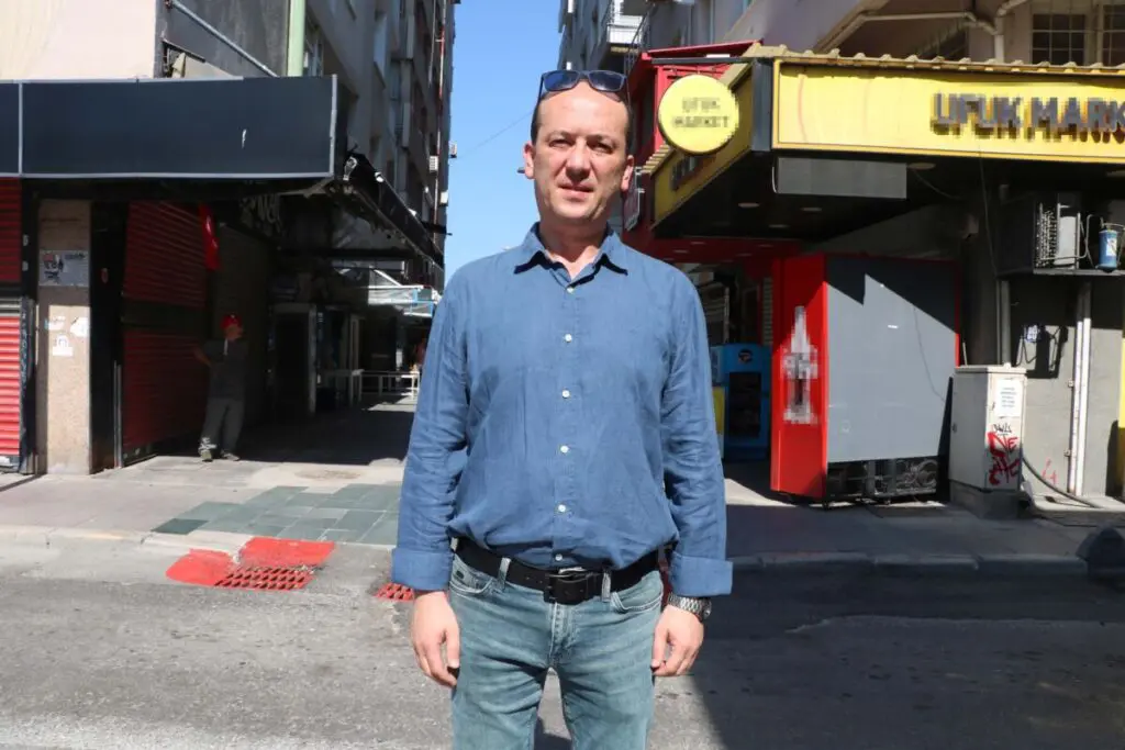 akım