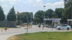 Ege Üniversitesi öğrencileri tarafından kullanılan ve Ege Üniversitesi Öğrenci Köyü