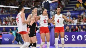 A Milli Kadın Voleybol Takımı, Paris 2024 Olimpiyat Oyunları’nın çeyrek