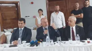 DEMOKRAT GÜNDEM-HABER MERKEZİ-CANLI ANLATIM-ERDEM ASLAN-Zafer Partisi Genel Başkanı Ümit Özdağ,