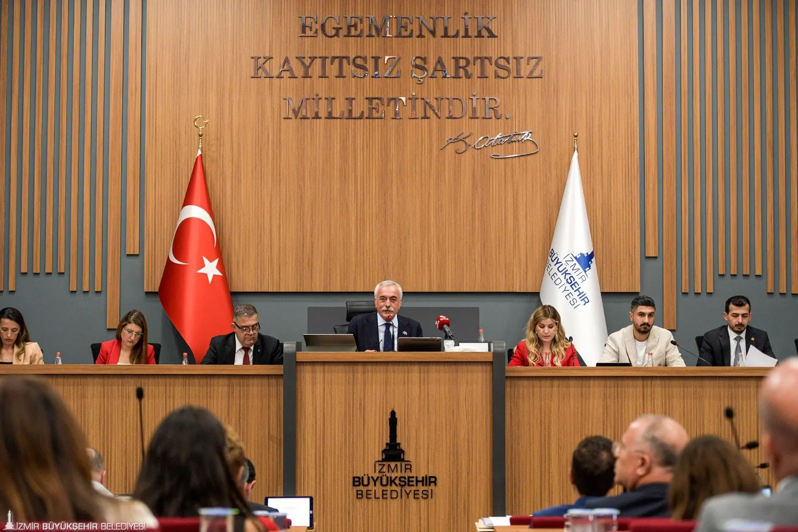 İzmir Büyükşehir Belediye Meclisi’nde oy çokluğu ile uygun bulunan karara