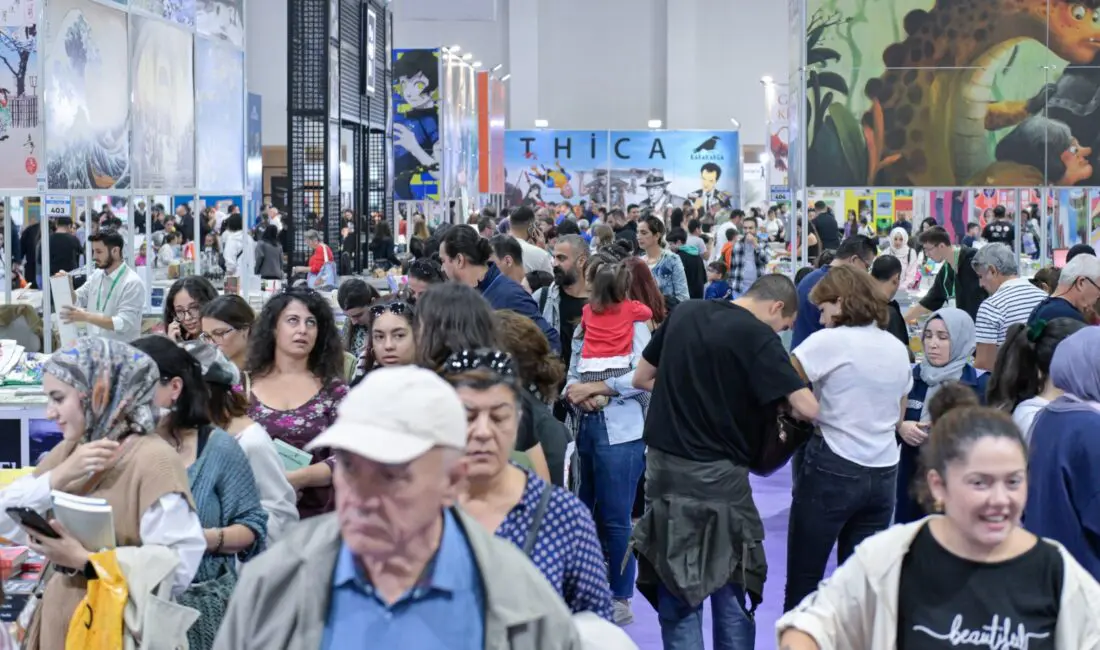 İZKİTAP – 4. İzmir Kitap Fuarı’na İzmirli okurlar büyük ilgi
