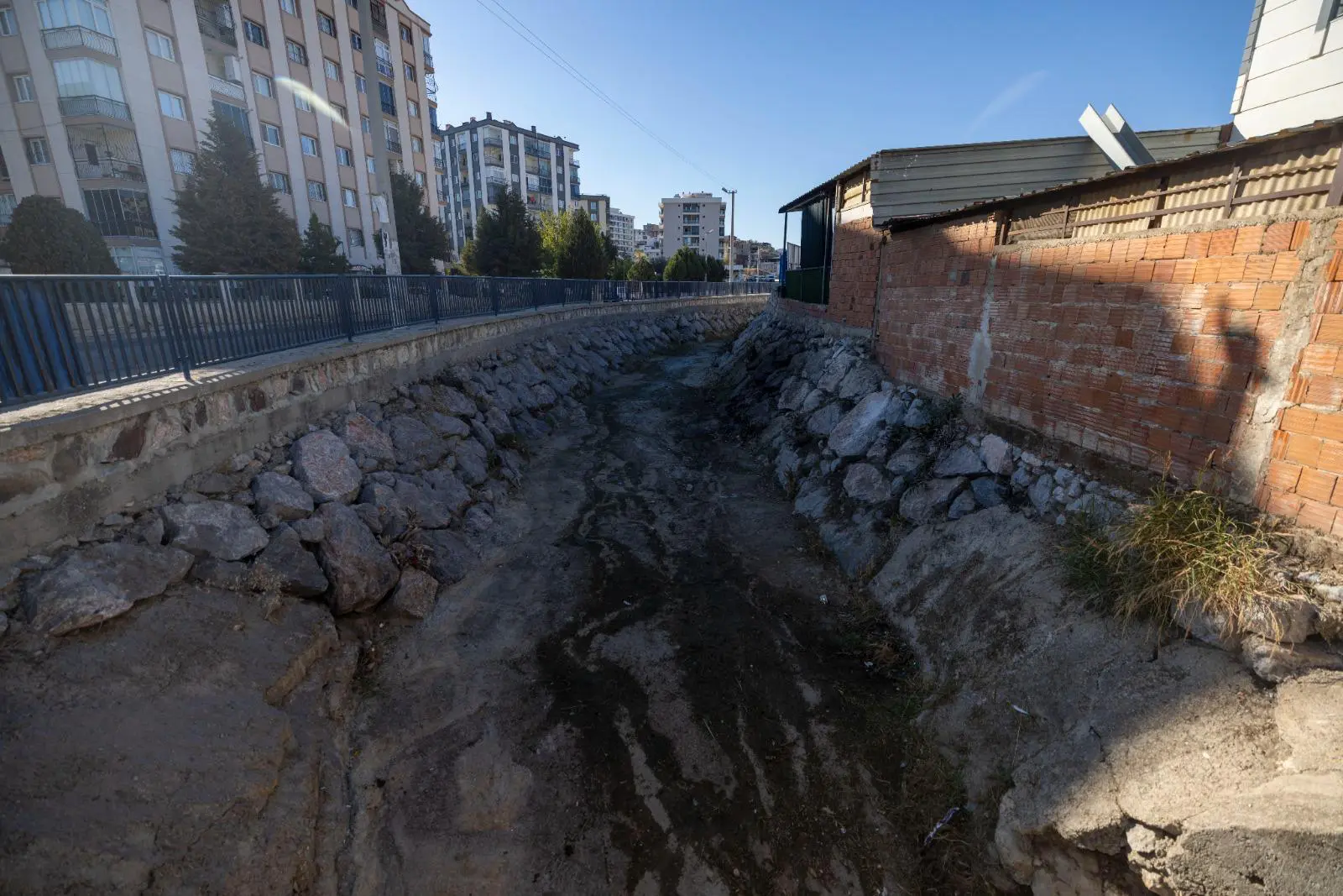 'Temiz Körfez' için derelerde temizlik seferberliği