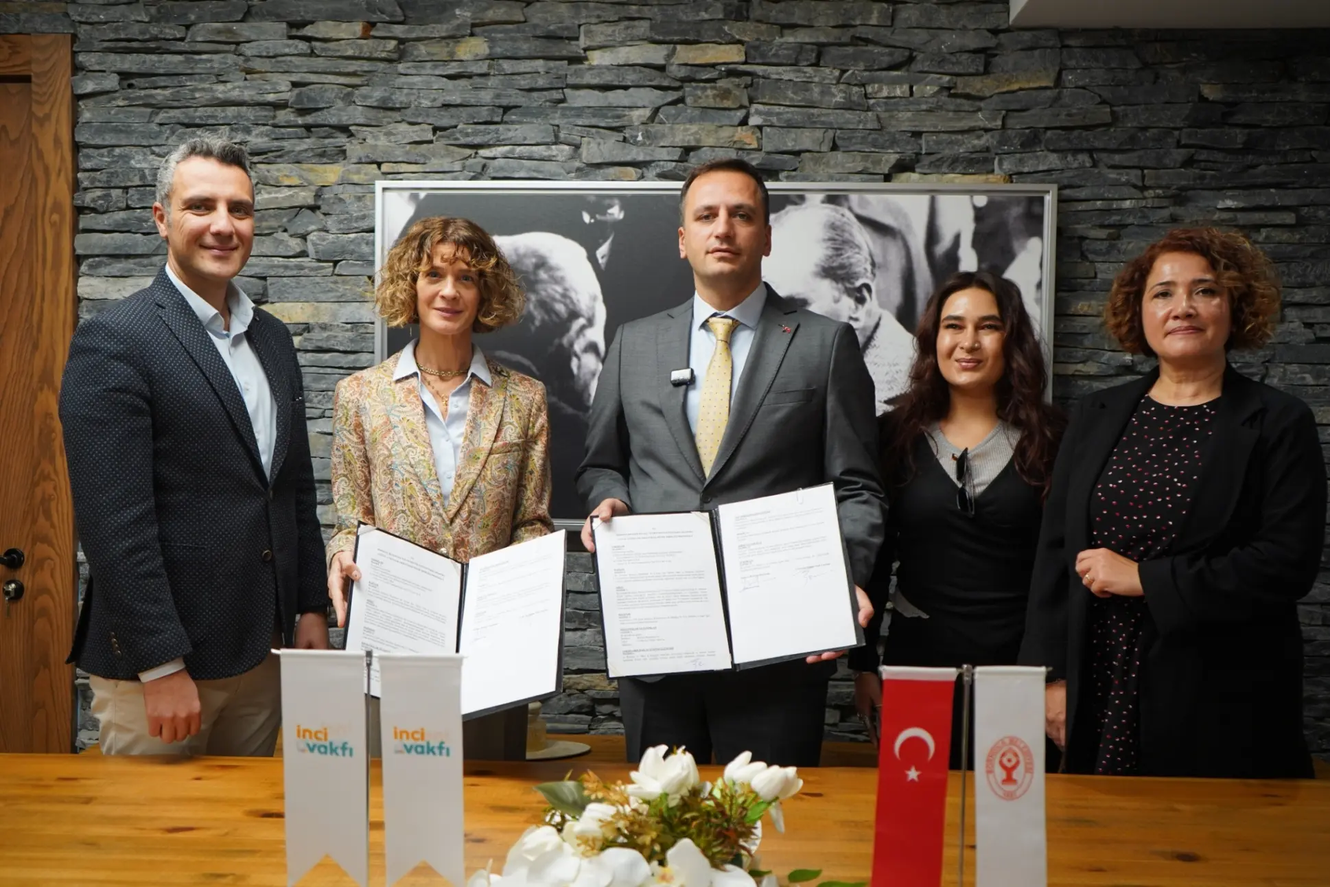 Bornova'da çocuklar için işbirliği