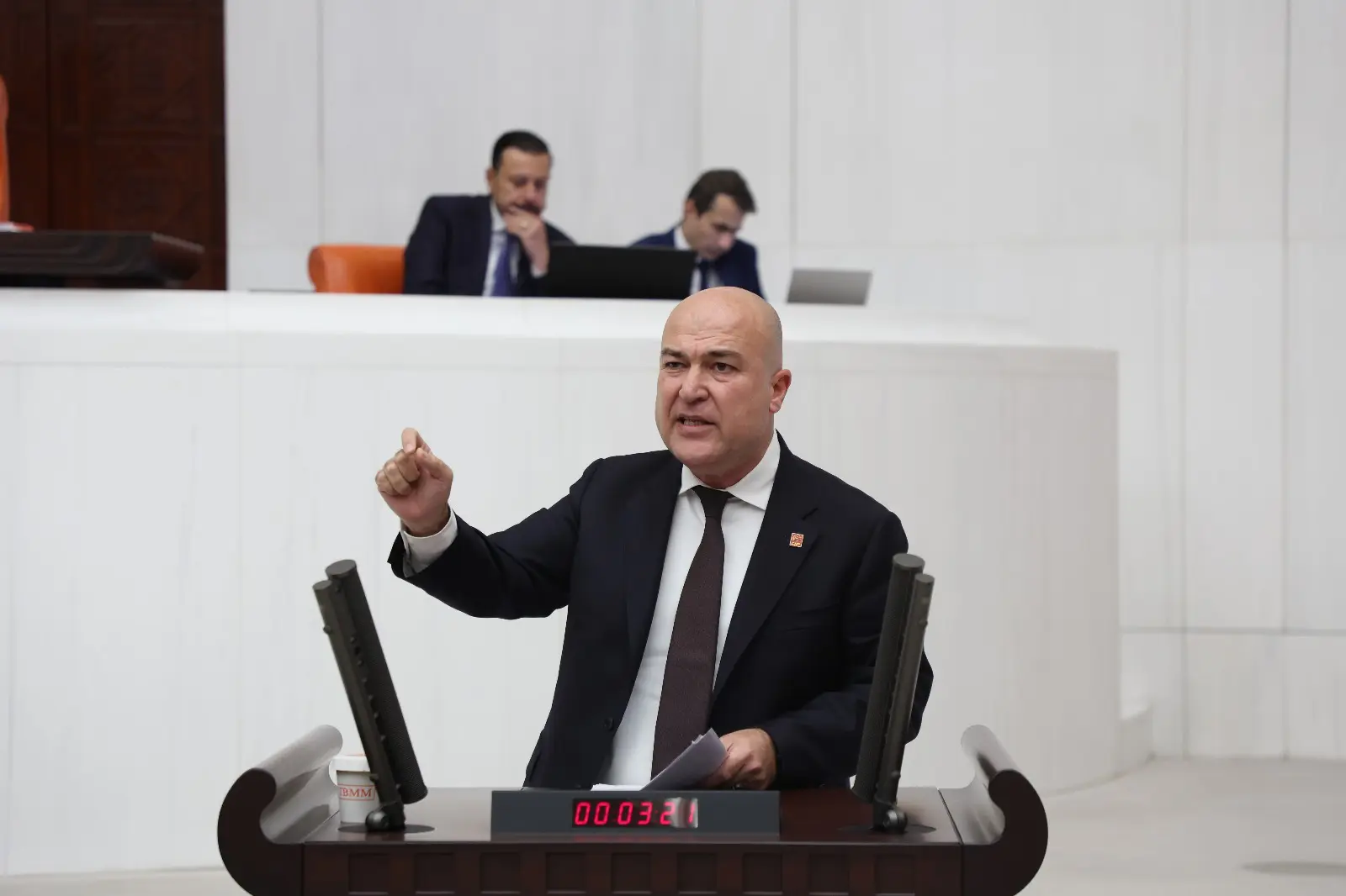 CHP Genel Başkan Yardımcısı ve İzmir Milletvekili Murat Bakan, partisinin