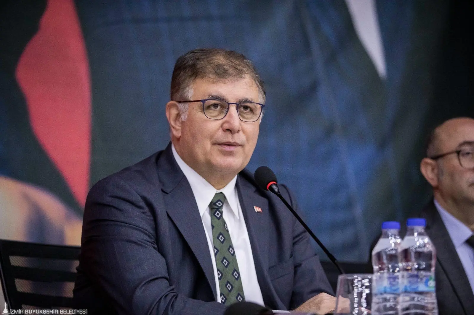 Toplu ulaşımla ilgili sorunların çözümünde kararlılık mesajı