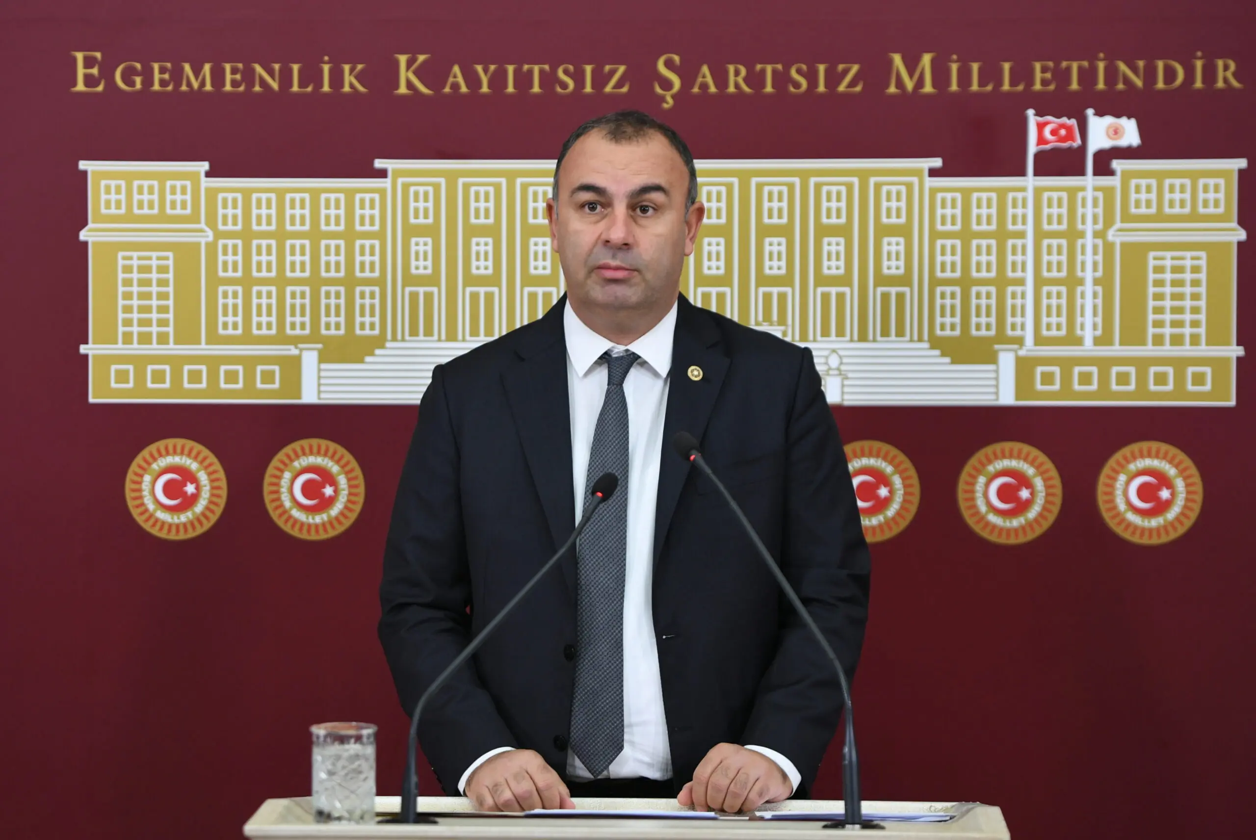 CHP İzmir Milletvekili Ednan Arslan, AK Parti’nin SGK borçları bahanesiyle