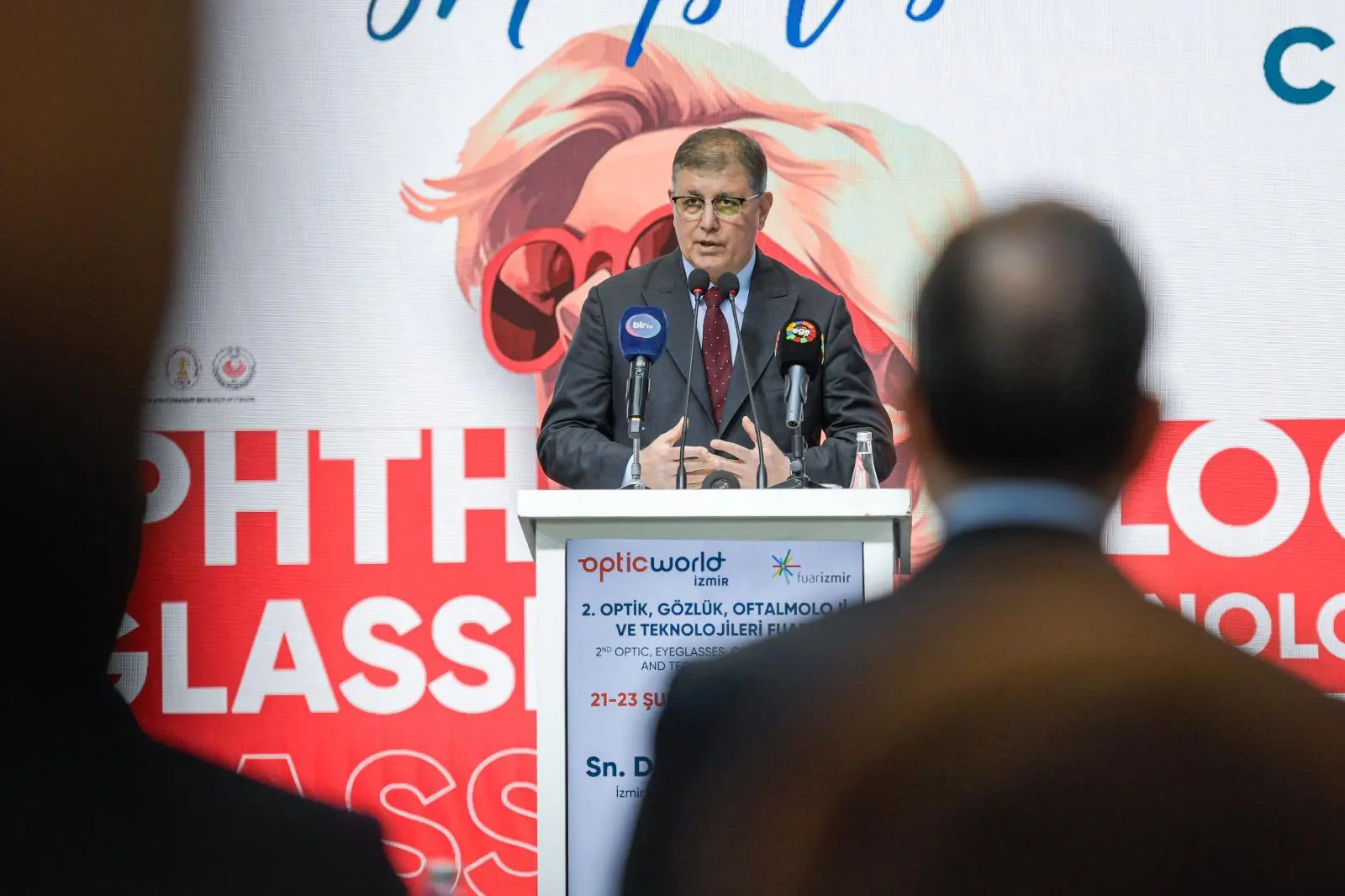 Tugay: İzmir'in geleneğinde fuarcılık var