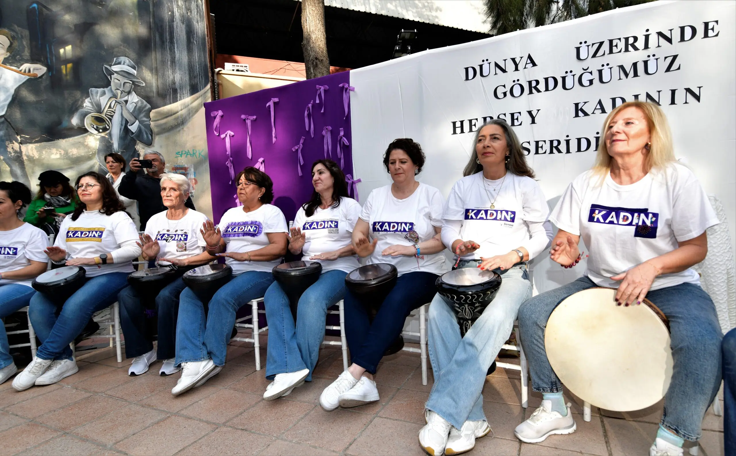 Bornova Belediyesi, 8 Mart Dünya Emekçi Kadınlar Günü kapsamında düzenlediği