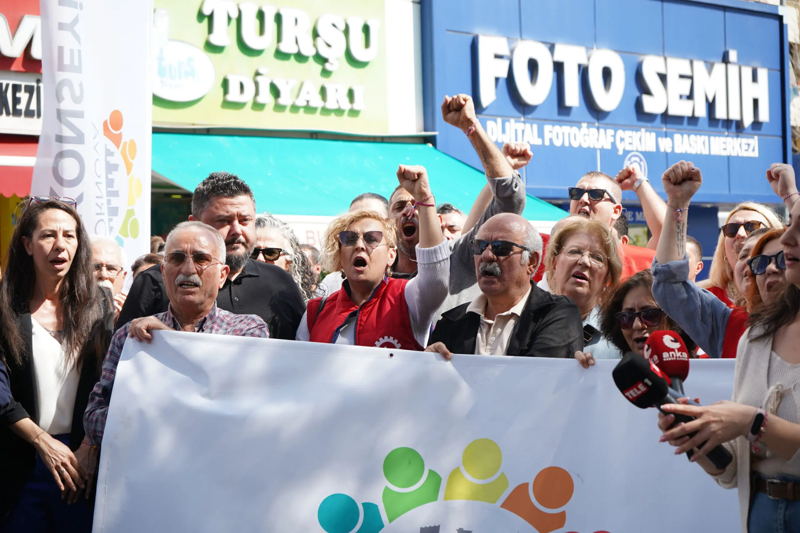 Çevre, Şehircilik ve İklim Değişikliği Bakanlığı tarafından Bornova Erzene Mahallesi'nde