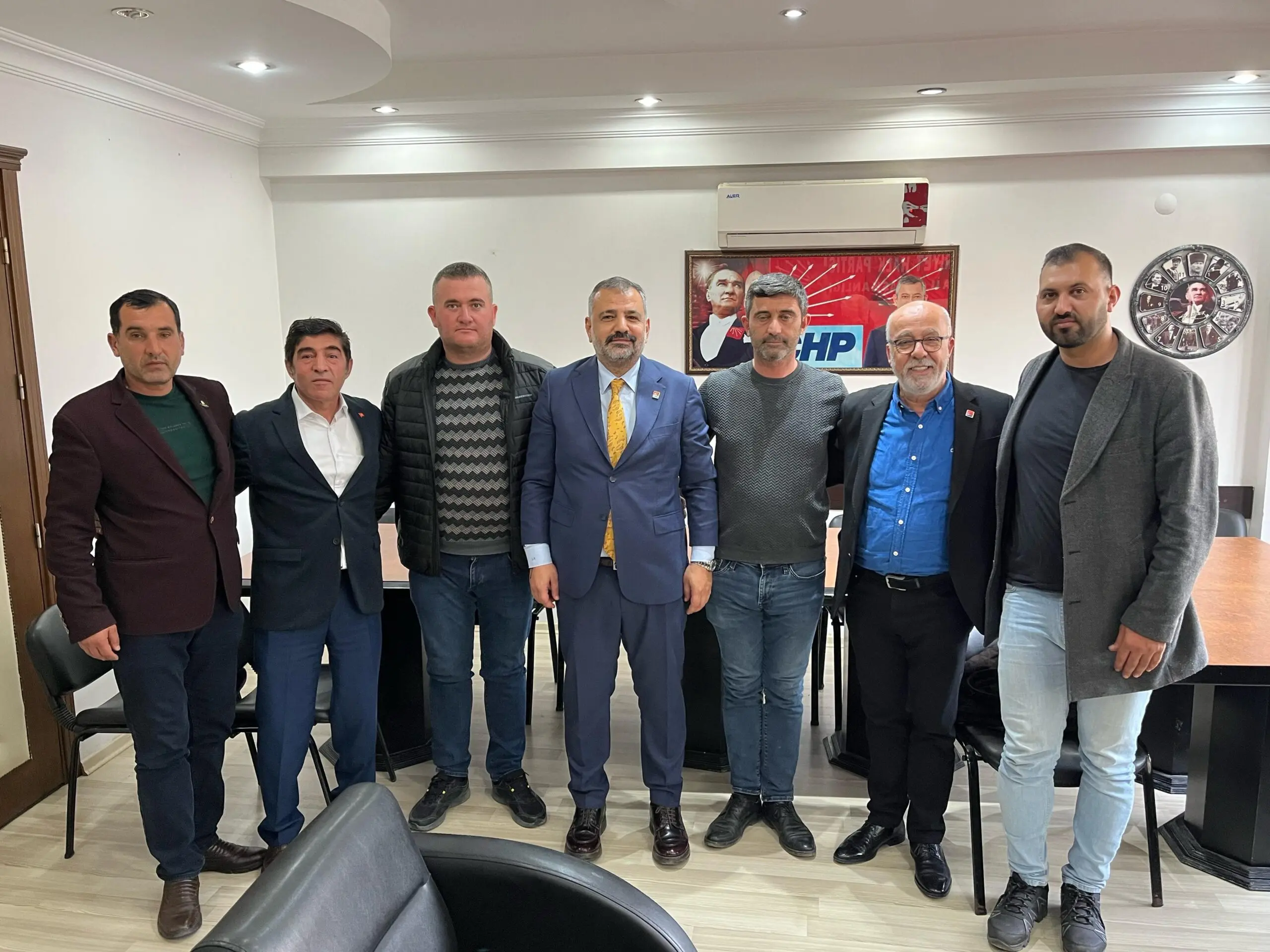 Cumhuriyet Halk Partisi Kınık Belediye Meclisi üyeleri Mustafa Göl, Bayram