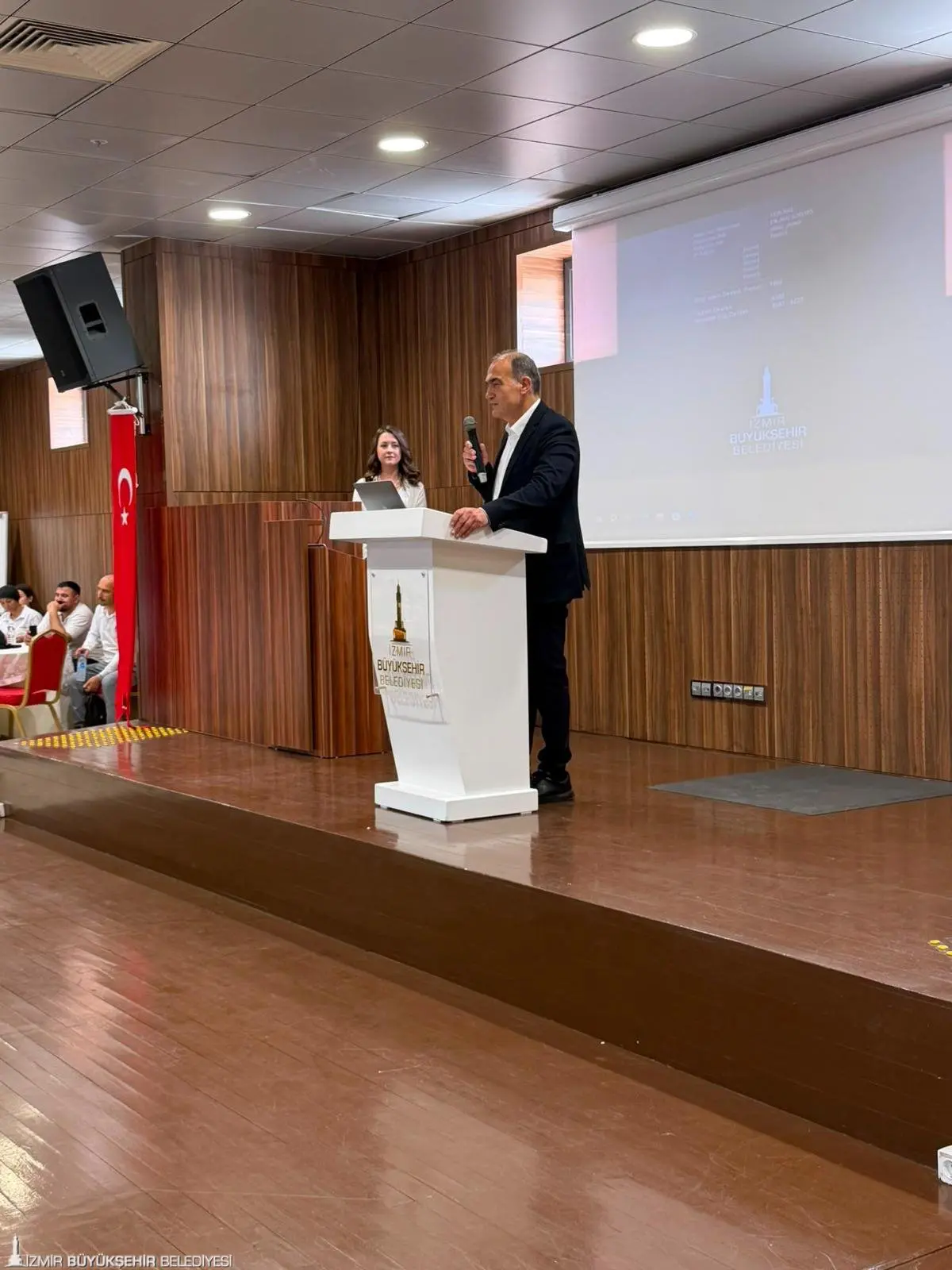 İzmir'den Türkiye'ye örnek model: Evde bakım hizmetinde rekor sayı! 2 İzmir'den Türkiye'ye örnek model: Evde bakım hizmetinde rekor sayı!