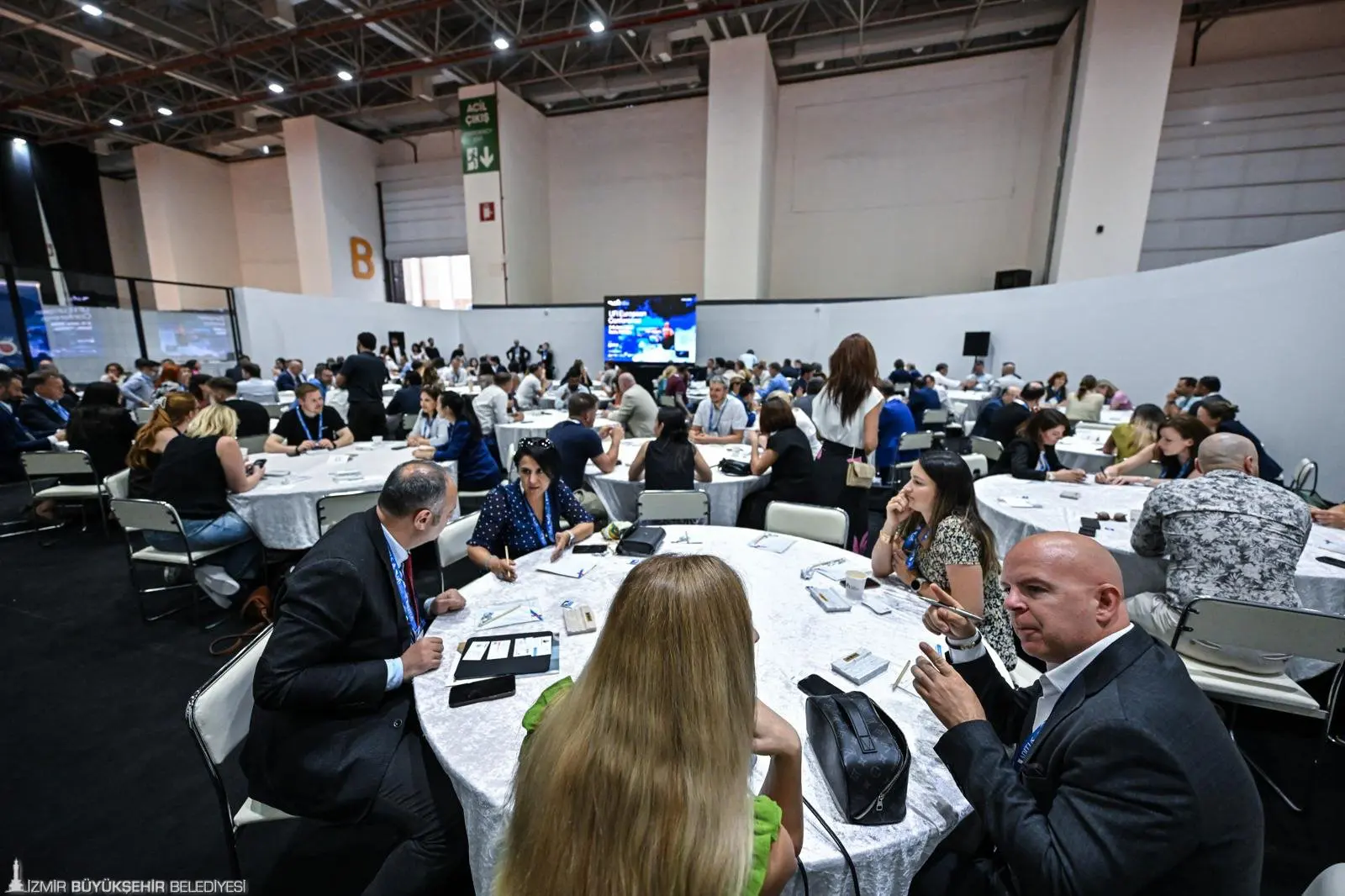 UFI Avrupa Konferansı İzmir’de iz bıraktı: 36 ülkeden 400 delege çıkarma yaptı 9 UFI Avrupa Konferansı İzmir’de iz bıraktı: 36 ülkeden 400 delege çıkarma yaptı