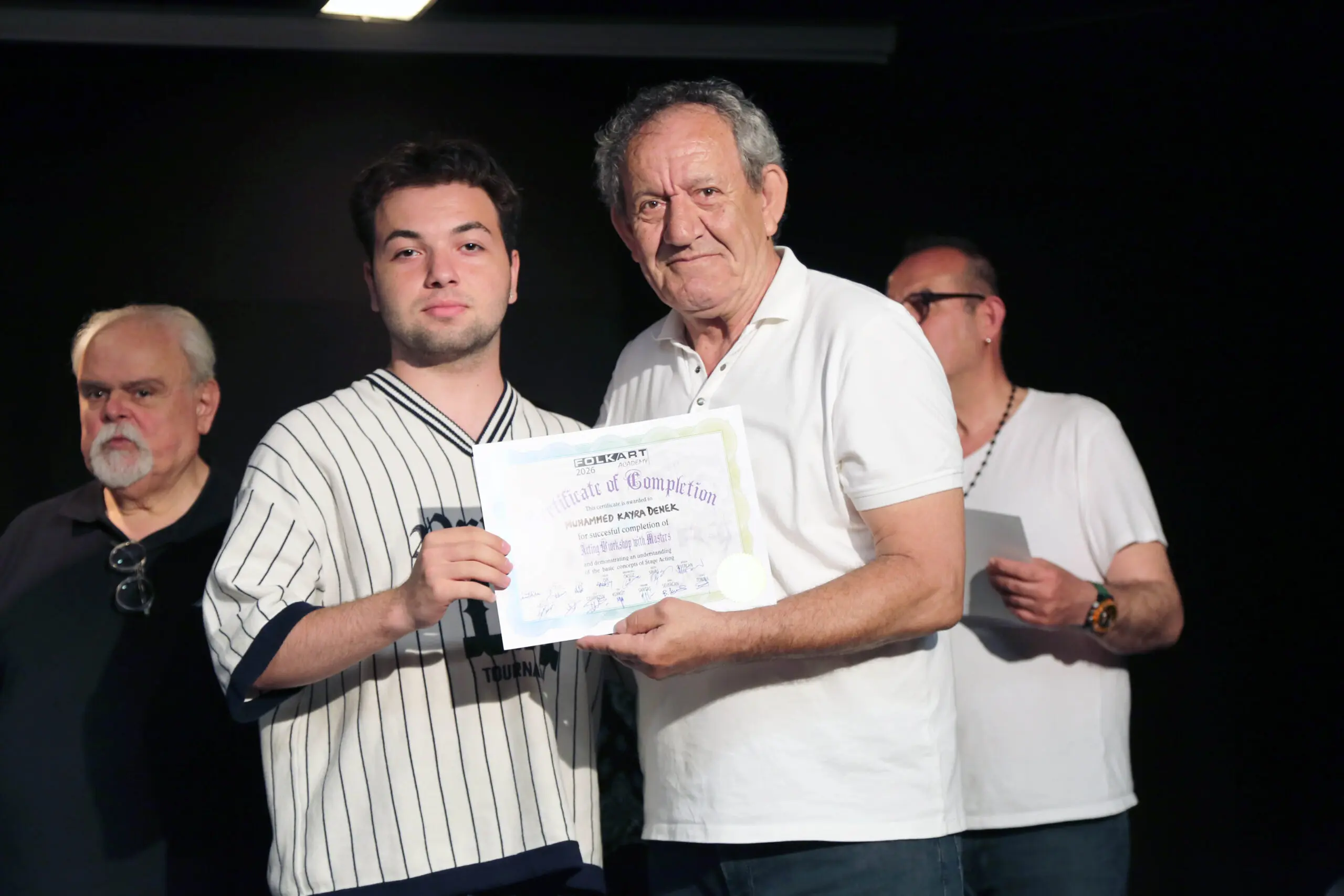 Folkart Academy’de 'gurur' günü: Geleceğin tiyatrocuları mezun oldu