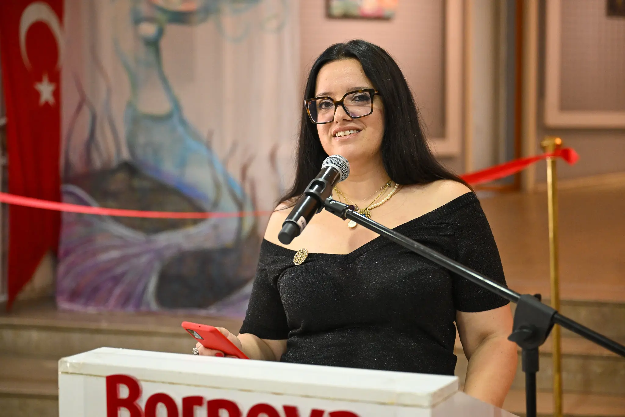 Bornova'da sanat dolu 6 gün: 'Biz' sergisi ziyaretçilerini bekliyor 1 Bornova'da sanat dolu 6 gün: 'Biz' sergisi ziyaretçilerini bekliyor