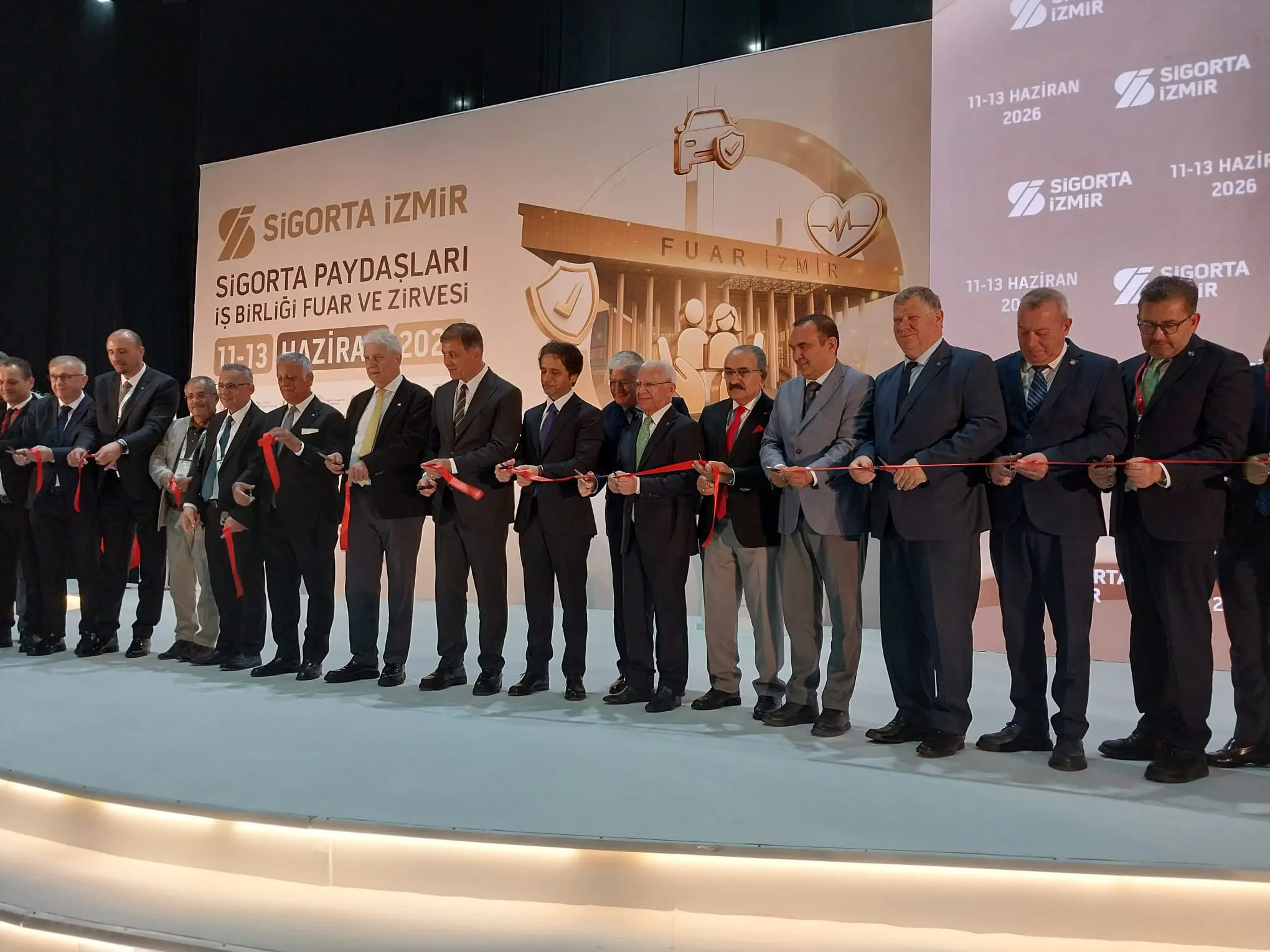 İzmir'de Sigortacılık Zirvesi: Sektörün devleri Fuarİzmir'de