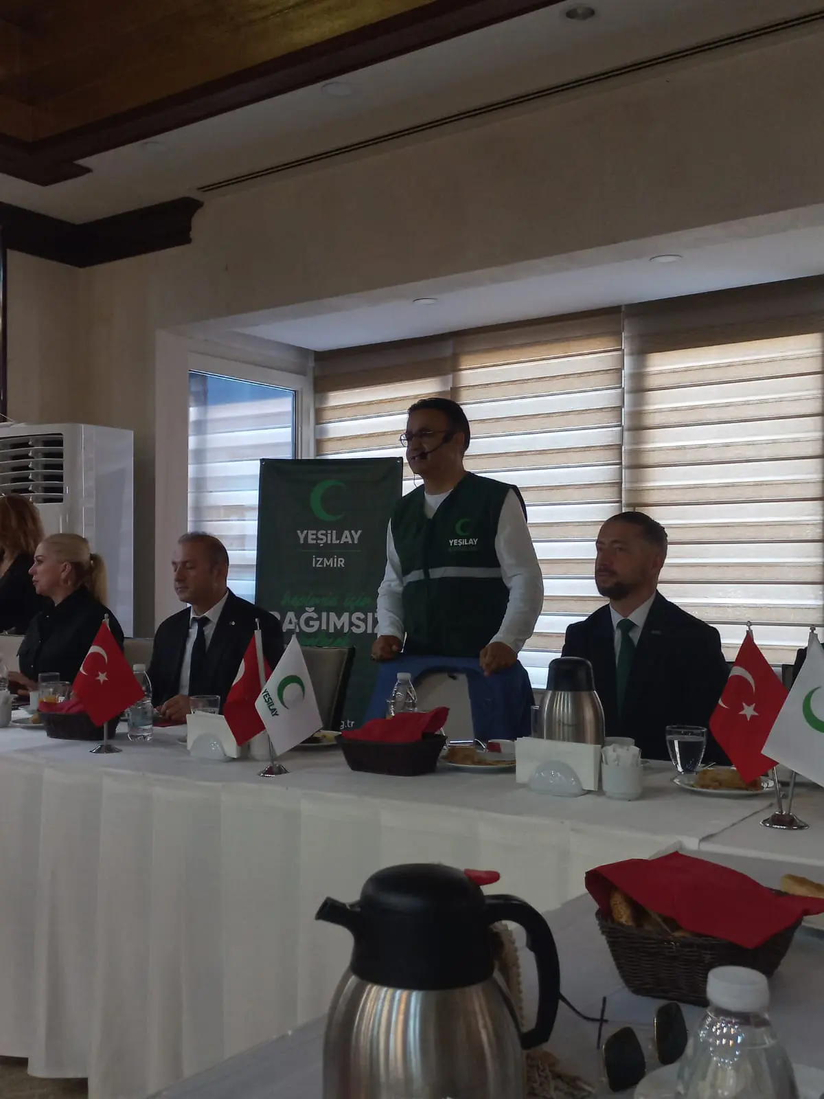 Yeşilay İzmir Başkanı Ömer Yahşi: "Bu endüstriye verecek evladımız yok"