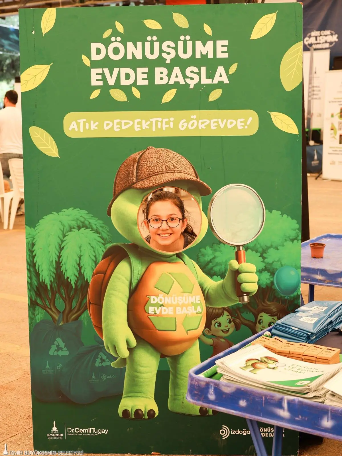 Evdeki atıklar toprağa can oluyor: Organik hazine hayat oluyor