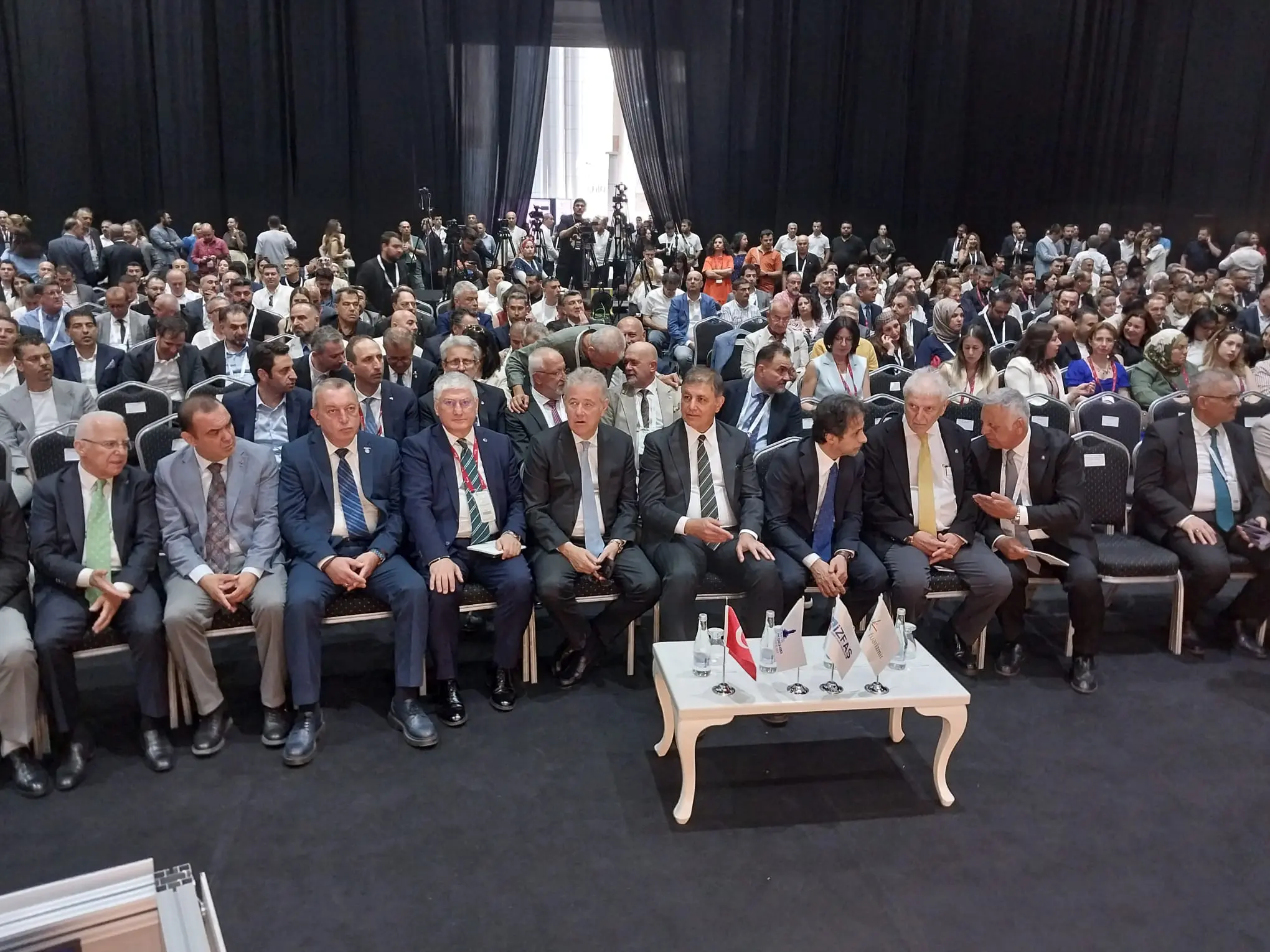 İzmir'de Sigortacılık Zirvesi: Sektörün devleri Fuarİzmir'de