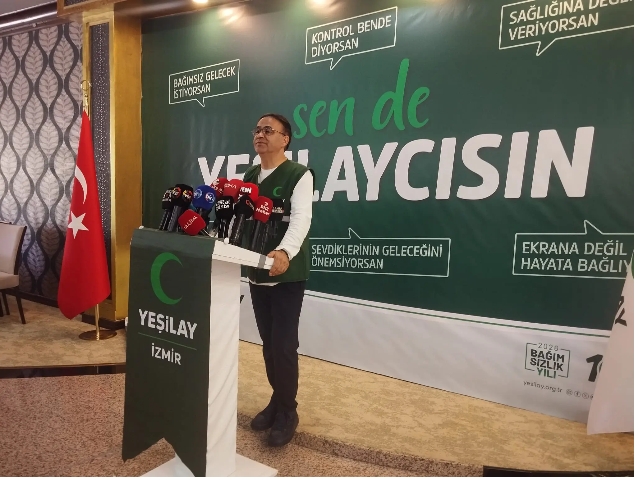 Yeşilay İzmir Başkanı Ömer Yahşi: "Bu endüstriye verecek evladımız yok"