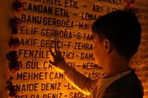 &nbsp; 17 Ağustos 1999'da 17 bini aşkın vatandaşın hayatını kaybettiği