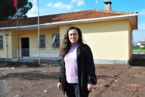 Manisa&rsquo;da yaşayan Avukat Cennet Korkmaz (42), babasının asiyetini yerine getirip