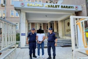 MANİSA'nın Salihli il&ccedil;esinde hakkında &ccedil;eşitli su&ccedil;lardan 13 yıl 8 ay