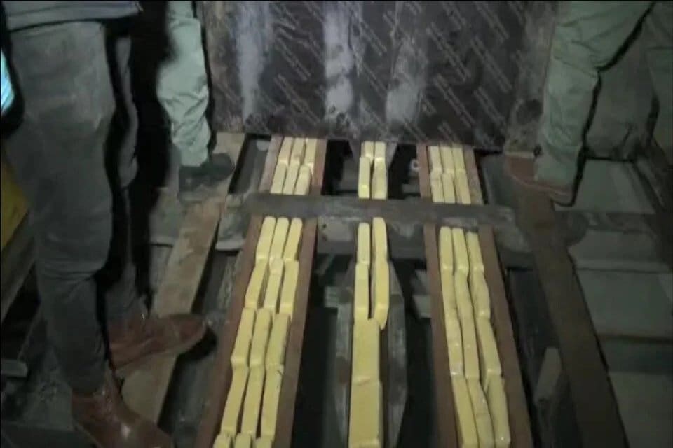 Diyarbakır'da, 140 kilo eroinin ele ge&ccedil;irildiği TIR'ın şof&ouml;r&uuml; tutuklu Mehmet