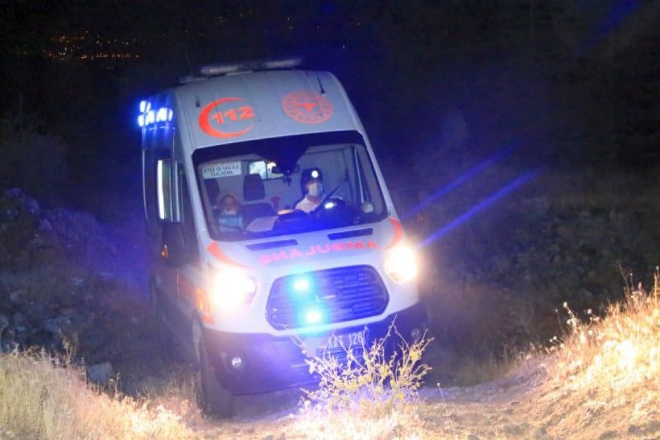 Malatya&rsquo;da kazara pompalı t&uuml;fekle başından vurulan 16 yaşındaki kız &ccedil;ocuğu