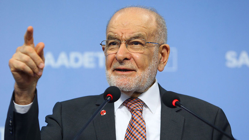 Karamollaoğlu, kendisine Gelecek Partisi Genel Başkanı Ahmet Davutoğlu’nun daha önceden Meclis’te