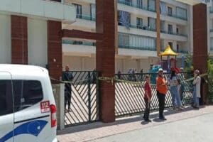 Konya'da Murat Demir (52), 2 g&uuml;n &ouml;nce evlendiği Keziban Demir'i