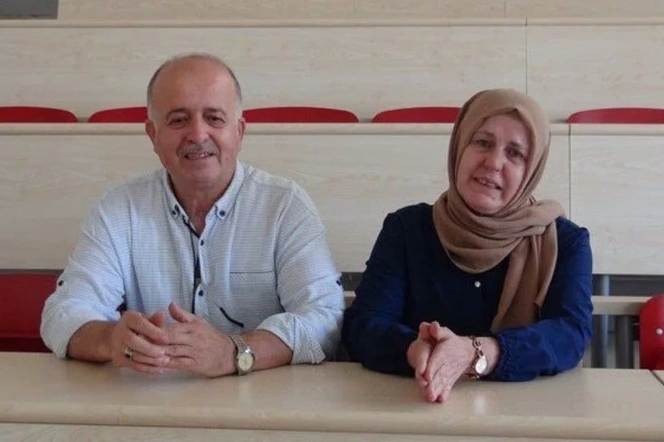 Niğde&rsquo;de 2 &ccedil;ocuk ve 2 torunları olan Mahmut (60)- Ayşe