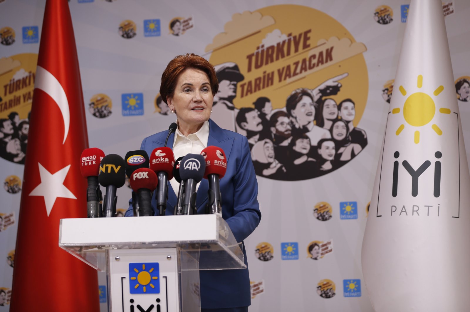 İYİ Parti Başkanlık Divanı toplandı: ‘Kurultay çalışmaları ele alınacak’ Ayrıca, 24-25 Haziran tarihlerinde gerçekleştirilecek olan 3. Olağan Kurultay’a yönelik