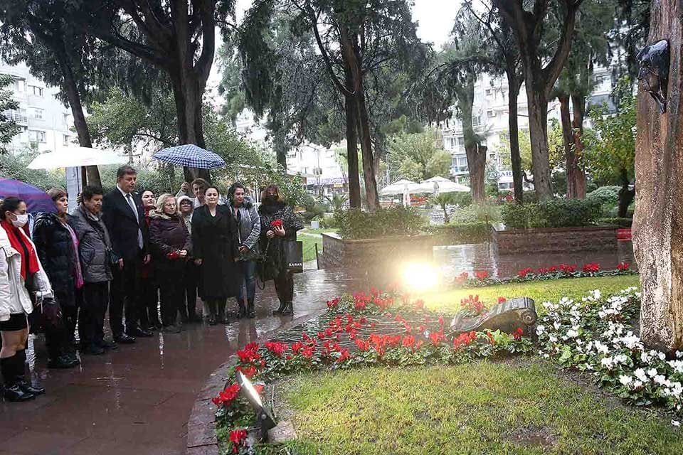 Ankara merkezli 29 Ekim Kadınları Derneği Genel Başkanı Şenal Sarıhan,